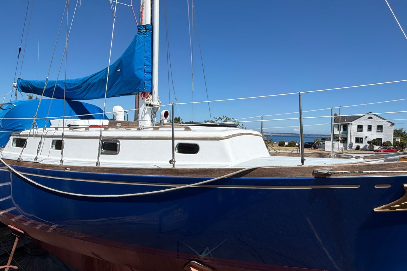 Fuji Yacht Builders Fuji 35